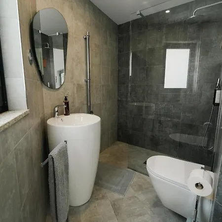 Altamente - Local Villa *